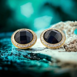 Vintage Landau Faceted Black Cabochon & Clear Rhinestones Gold Tone Clip-on Earrings