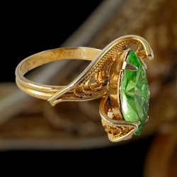 Vintage 14K Gold Overlay Peridot Navette Cannetille Ring