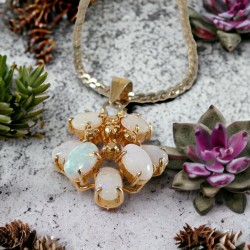 Vintage Faux Opal Floral Pendant & Gold Tone Chain Minimalist Necklace
