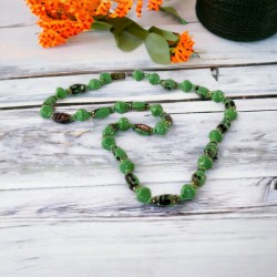 Vintage 1950's Czech Jade Green Art Glass Necklace