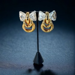 Vintage Lisa Martin Clear Rhinestone & Gold Tone Bow Clip-on Earrings