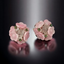 Vintage Pink Glass Flowers Earrings - Romantic Cluster Clips 1950s