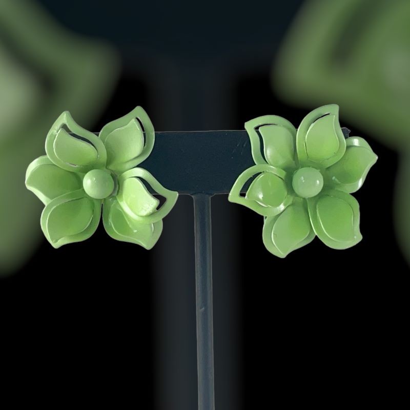 Vintage Light Green Enamel 3-D Flower Clip-on Earrings