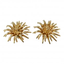 Vintage Coro Gold Tone Chrysanthemum Flower Clip-on Earrings